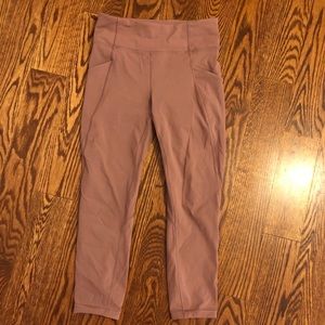 Lululemon time to sweat crop 23” never worn.